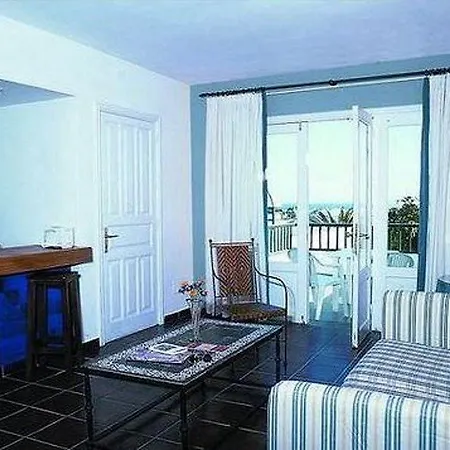 Hg Club Valena Apartment *